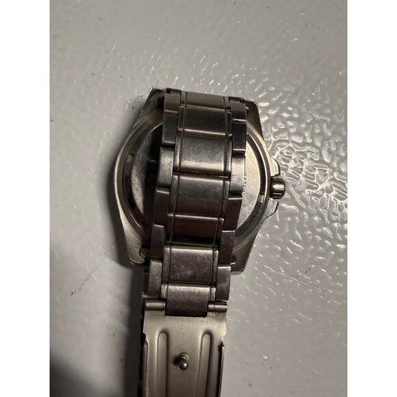 RARE Casio Duro MDV-303D-1A1V Marlin Watch - Picture 6 of 7